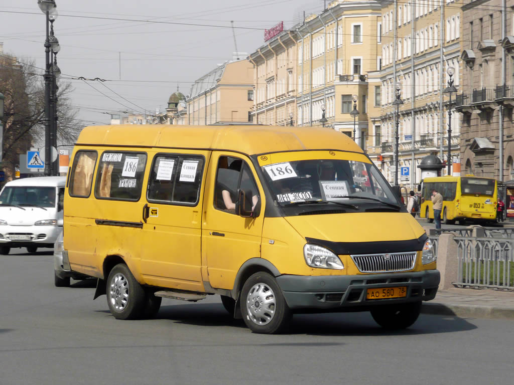 Sankt Petersburg, GAZ-3221 (all) Nr. АО 580 78