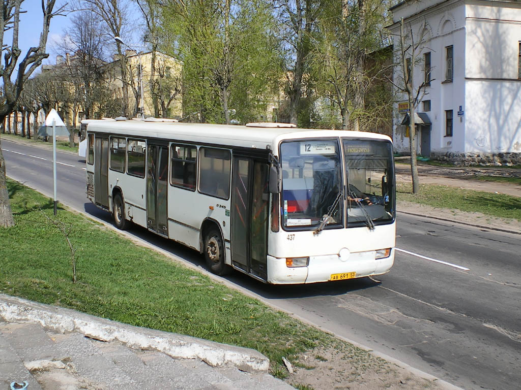 Новгородская область, Mercedes-Benz O345 № 437