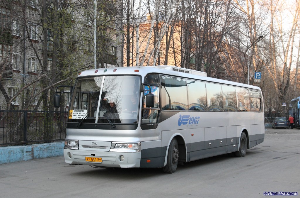 Красноярский край, Hyundai Aero Hi-Space № АУ 044 24