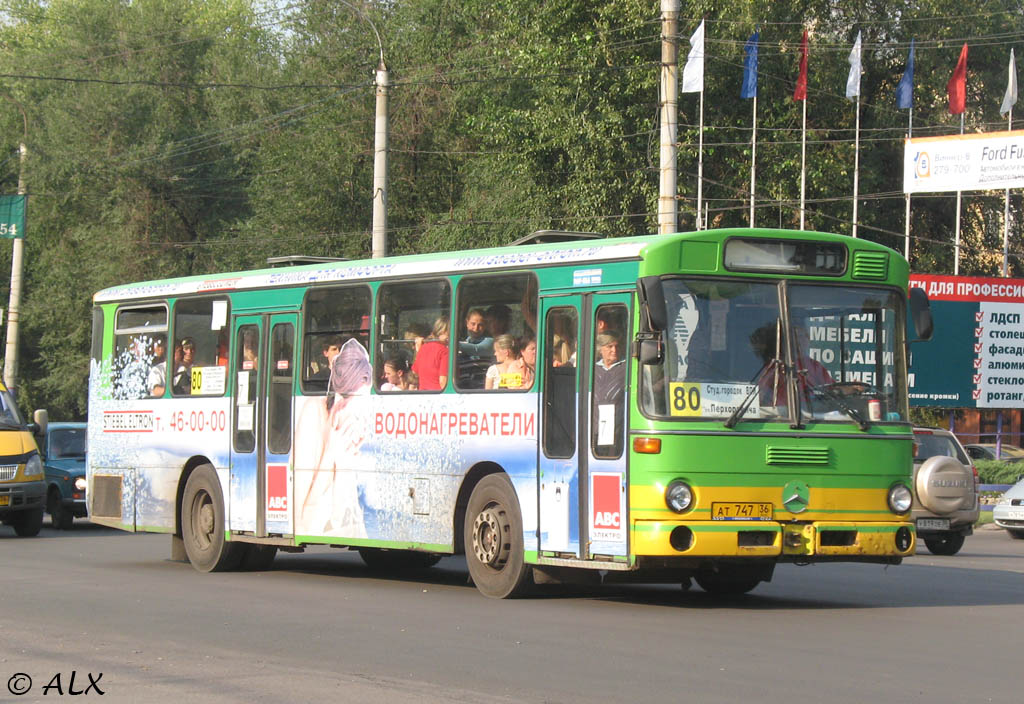 Воронежская область, Mercedes-Benz O305 № АТ 747 36