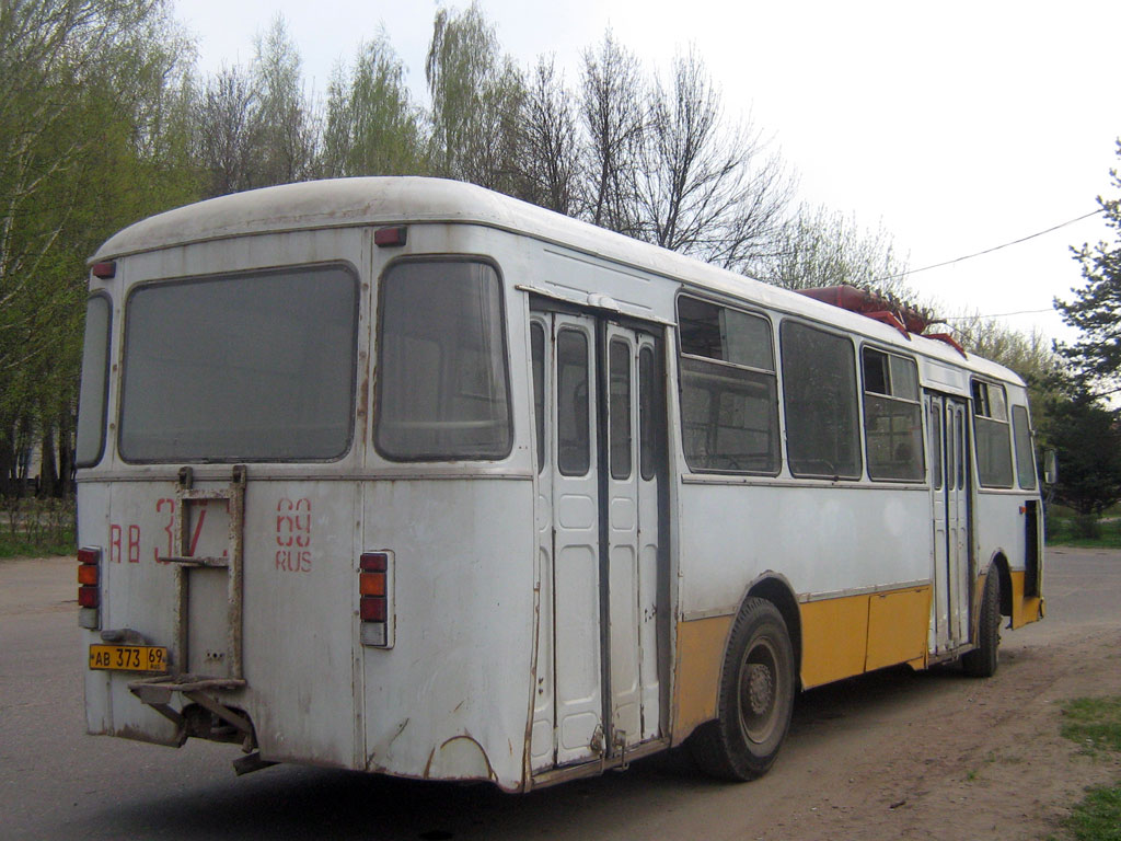 Tver Region, LiAZ-677M Nr. АВ 373 69