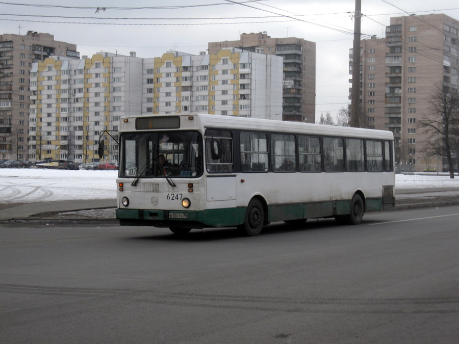 Санкт-Пецярбург, ЛиАЗ-5256.00 № 6247