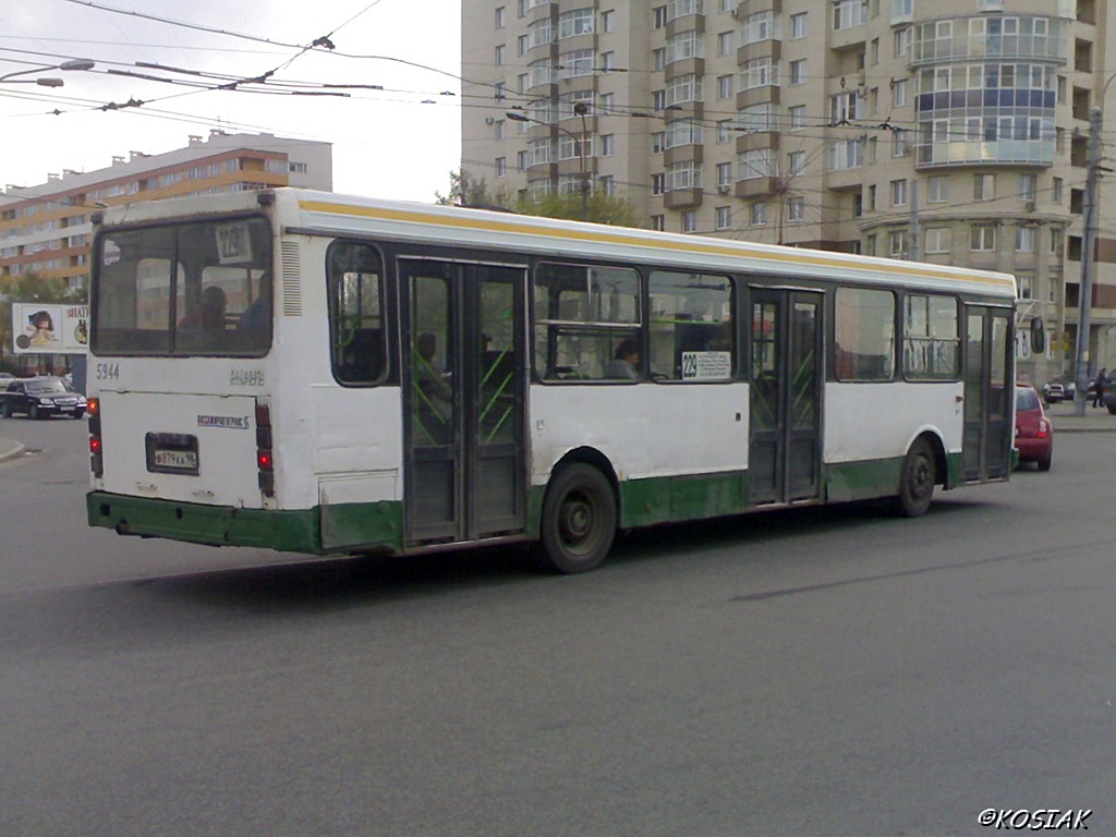 Санкт-Петербург, ЛиАЗ-5256.25 № 5944