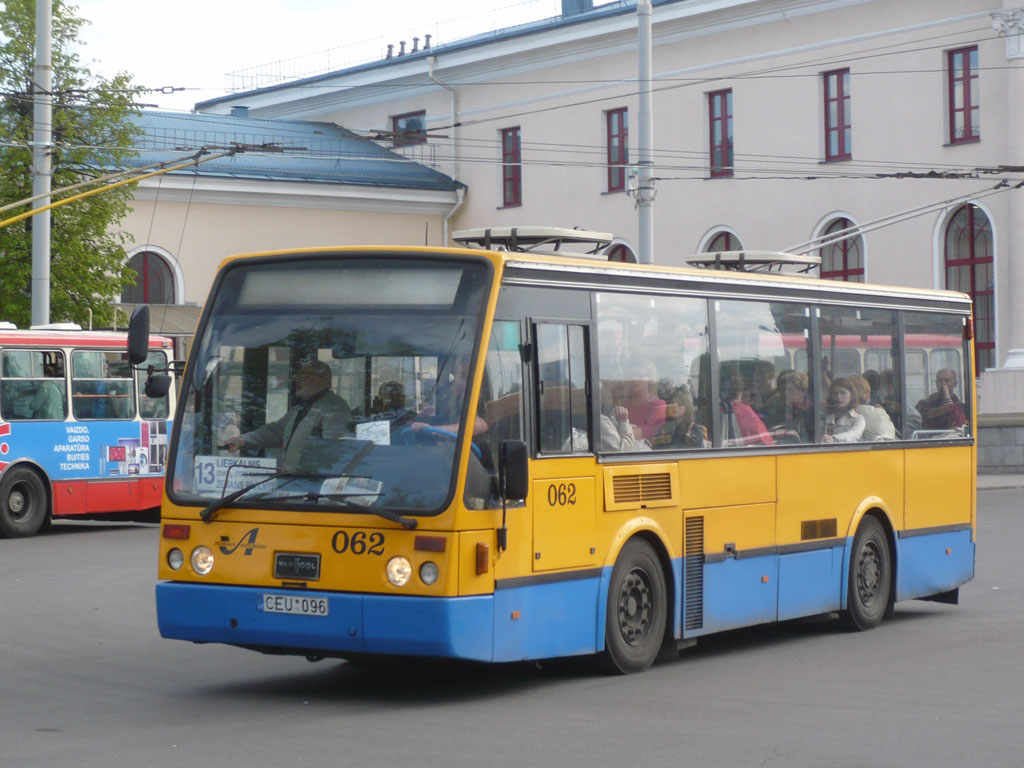 Литва, Van Hool A508 № 062