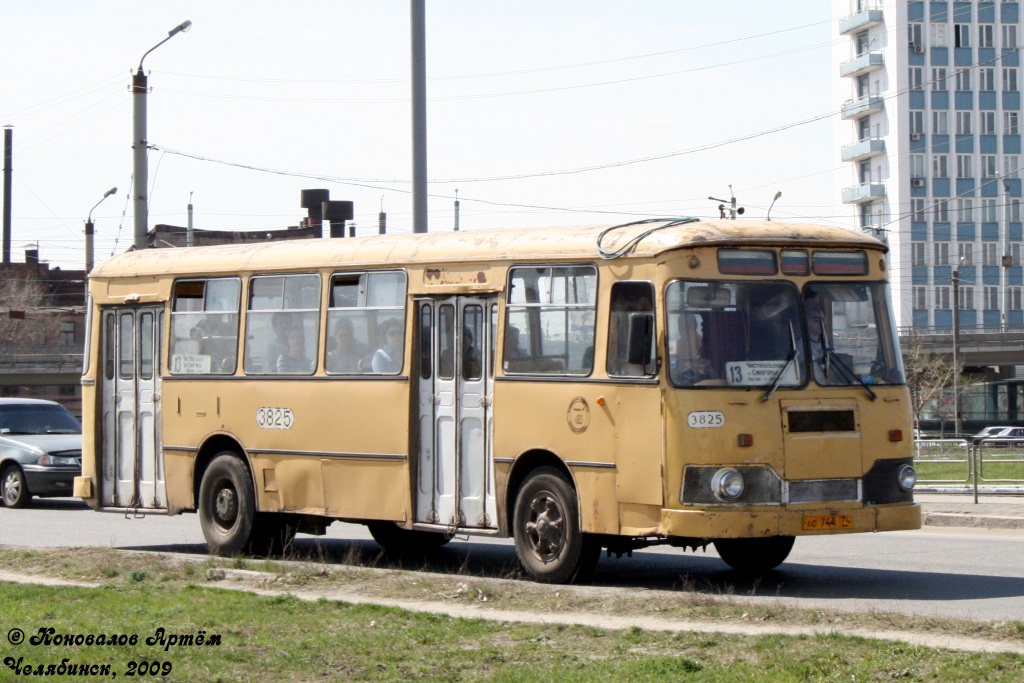 Челябинская область, ЛиАЗ-677М № 3825