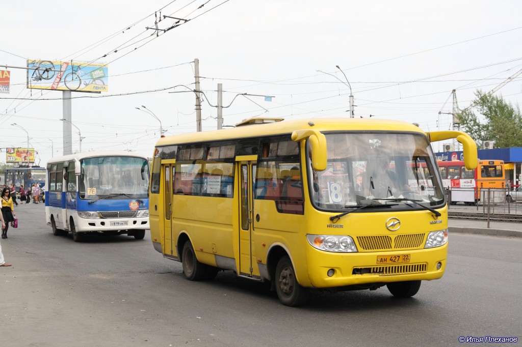 Алтайский край, Higer KLQ6728G № АН 427 22; Алтайский край, Huaxia AC6650KJ № У 819 НВ 22; Алтайский край — Разные фотографии