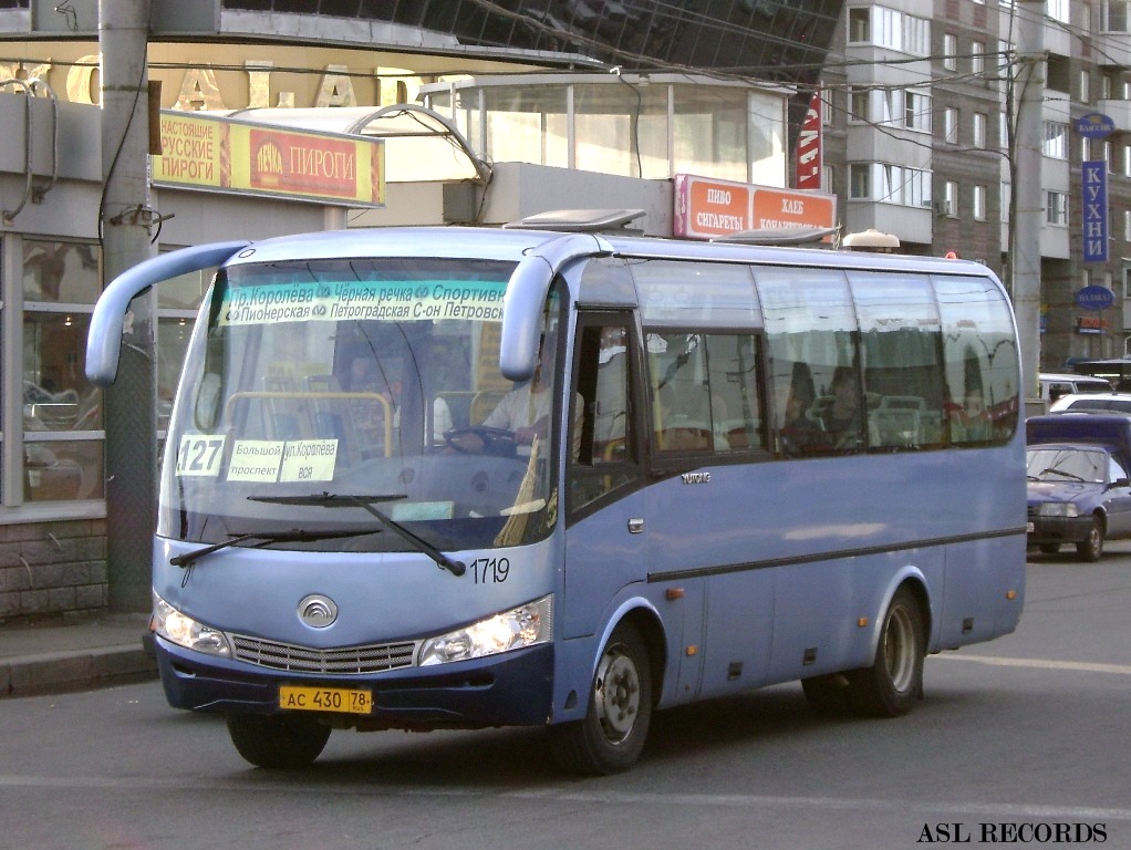 Санкт-Петербург, Yutong ZK6737D № 1719