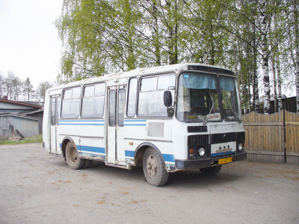 Кировская область, ПАЗ-3205 (00) № АВ 607 43