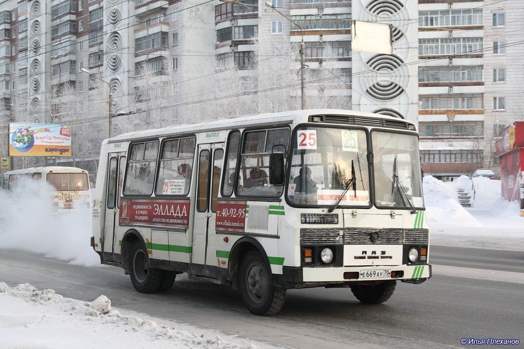 Томская область, ПАЗ-3205 (00) № Е 669 АУ 70