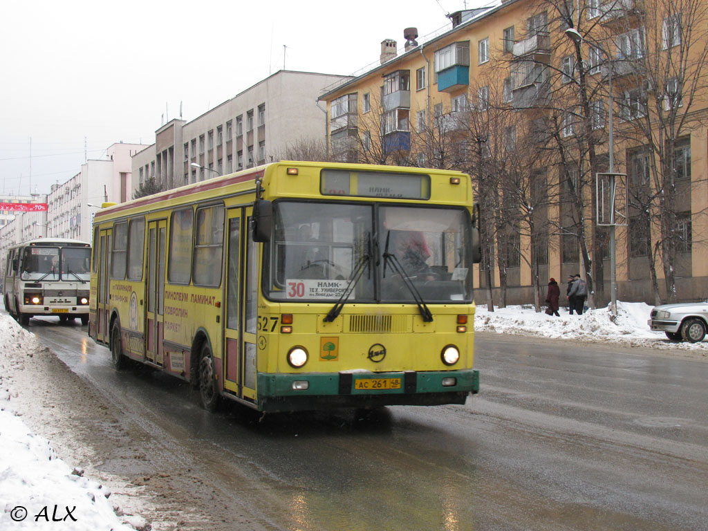 Липецкая область, ЛиАЗ-5256.45 № 527