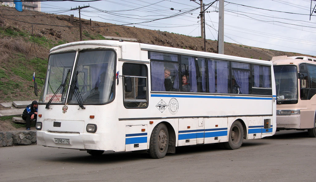 Автобус 42м курск. ПАЗ 4230-01. ПАЗ 4230 1-1.