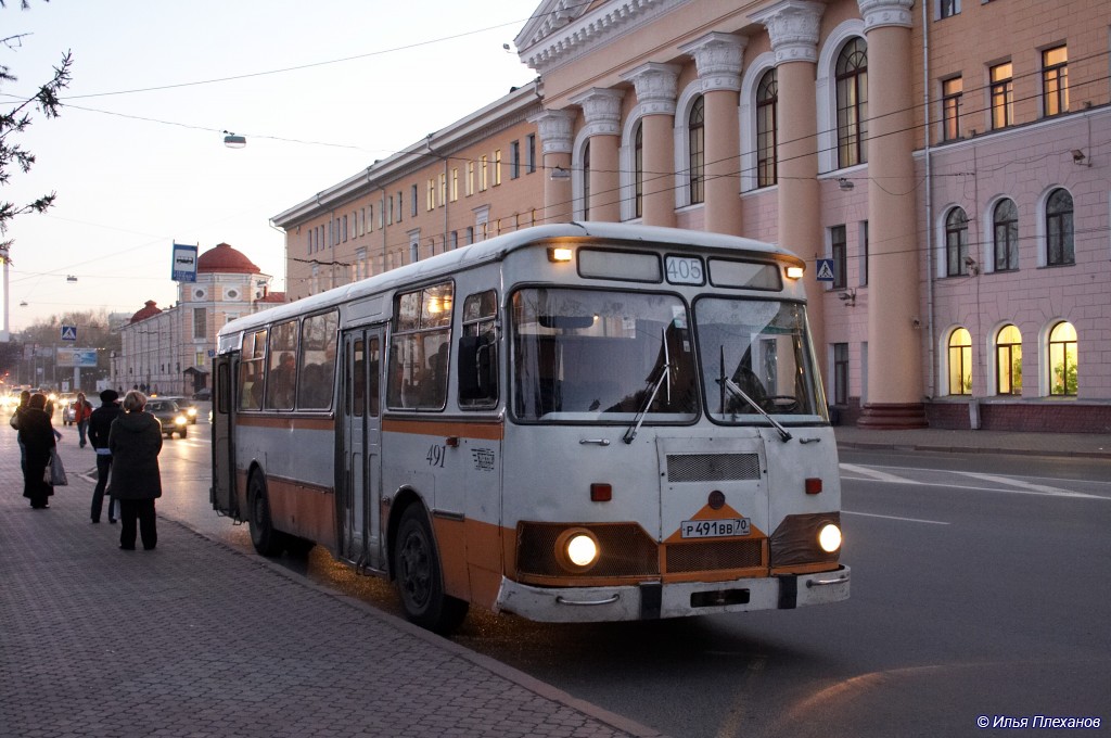 Автобус томск. ЛИАЗ-677 Томск. ЛИАЗ-677 Томск Северск. Автобус ЛИАЗ Томск. ЛИАЗ В Северске.