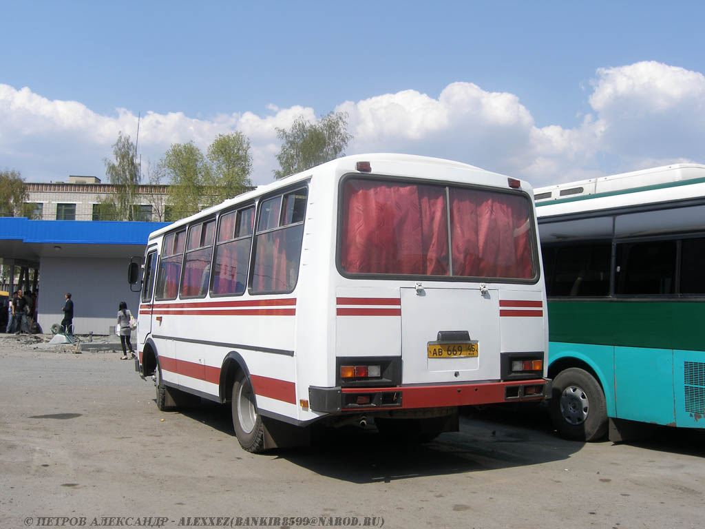 Курганская область, ПАЗ-3205 (00) № АВ 669 45