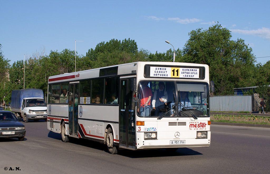 Алматы, Mercedes-Benz O405 № A 951 FH