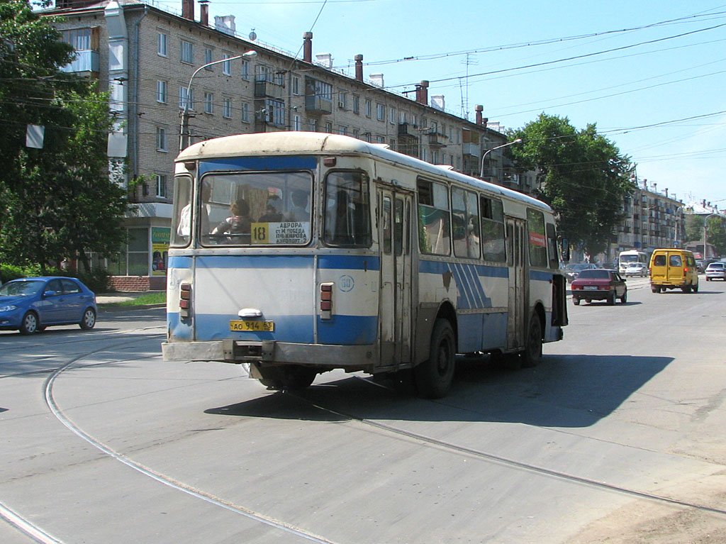Samara region, LiAZ-677M č. 677