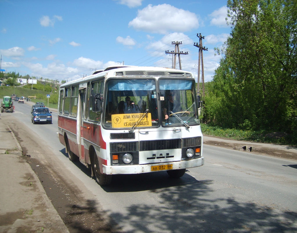 Свердловская область, ПАЗ-3205 (00) № 197