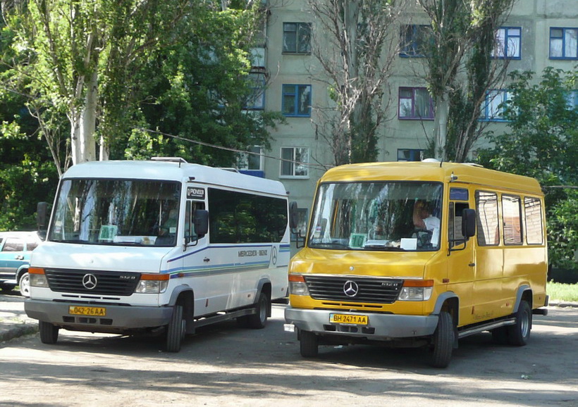 Днепропетровская область, Mercedes-Benz Vario 512D № 6211; Днепропетровская область, Mercedes-Benz Vario 612D № 6203