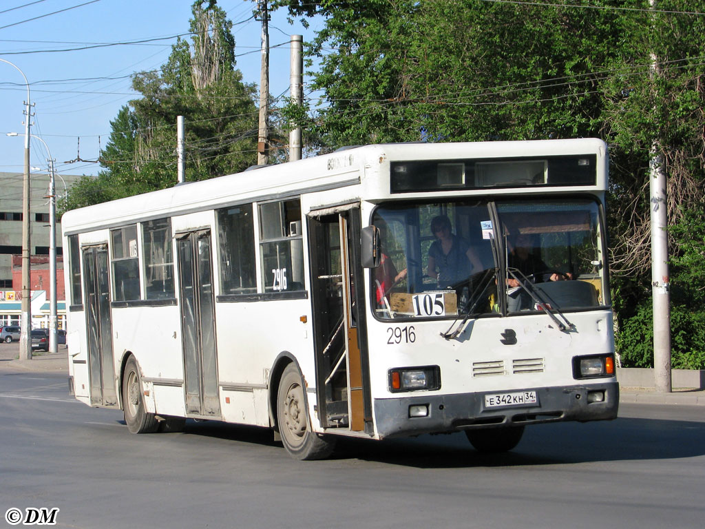 Волгоградская область, Волжанин-5270-10-02 № 2916