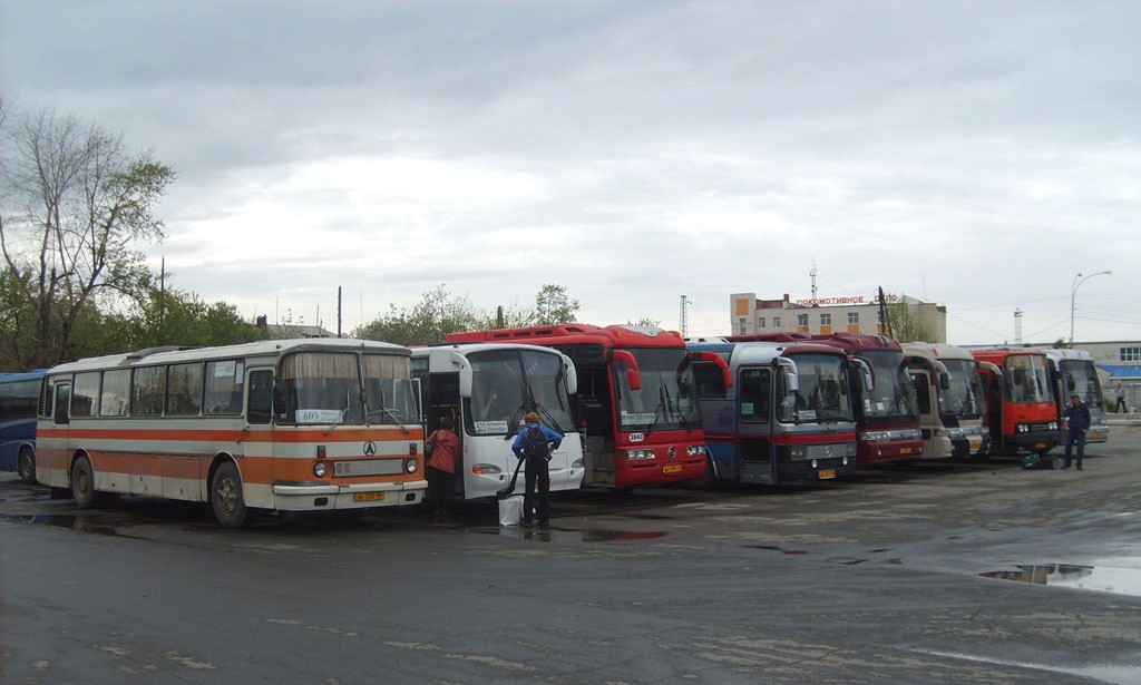 Свердловская область, ЛАЗ-699Р № ВЕ 335 66; Свердловская область — Автовокзалы, конечные станции и остановки