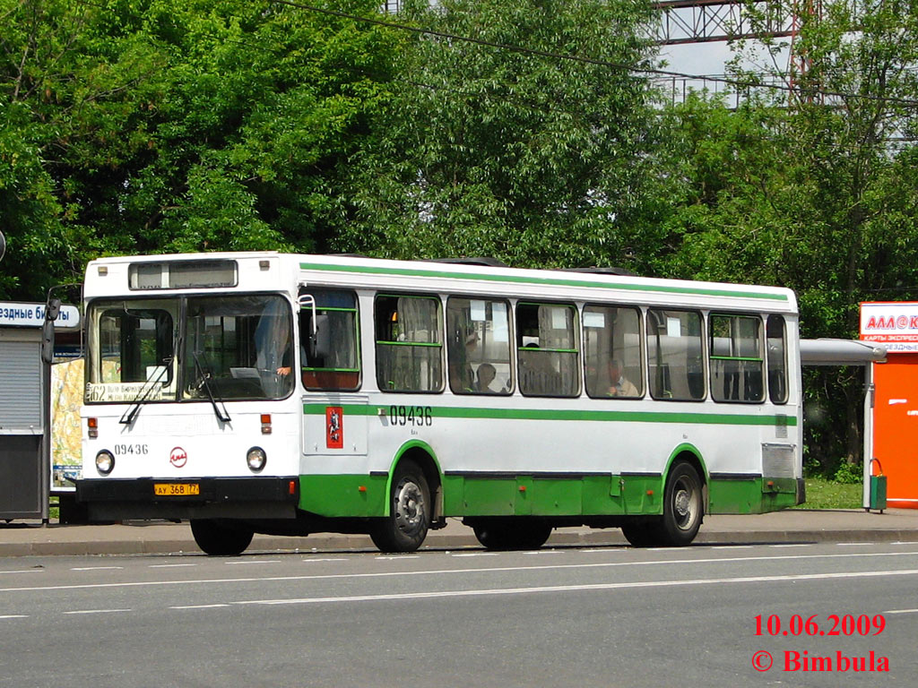 Moskau, LiAZ-5256.25 Nr. 09436