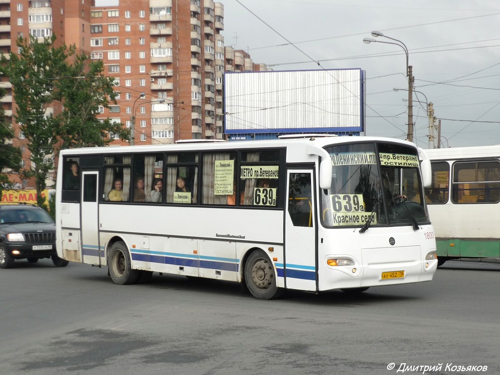 Санкт-Петербург, КАвЗ-4238-00 № 1800