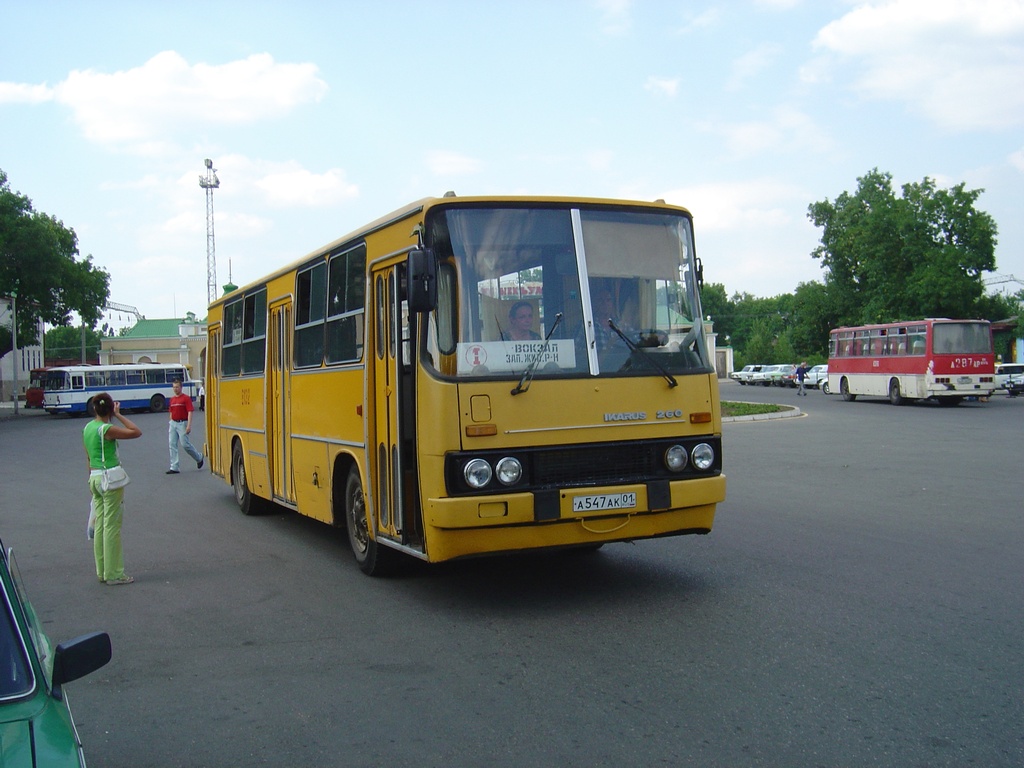 Адыгея, Ikarus 260.50 № 8132