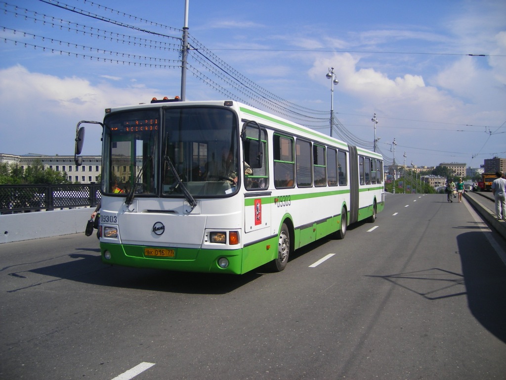 Москва, ЛиАЗ-6212.01 № 09303