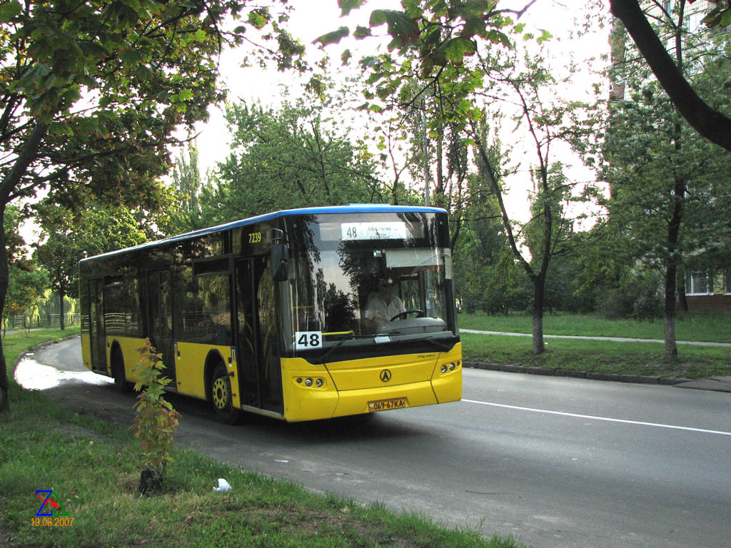 Киев, ЛАЗ A183D1 № 7239