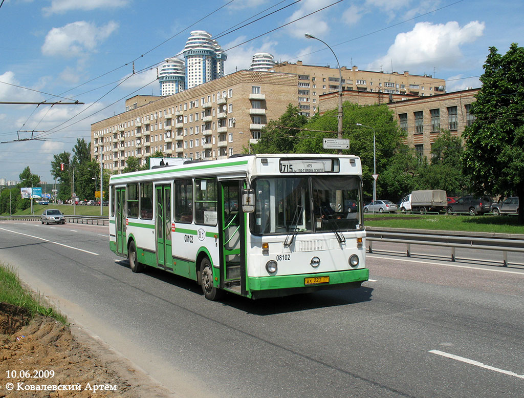 Москва, ЛиАЗ-5256.25 № 08102