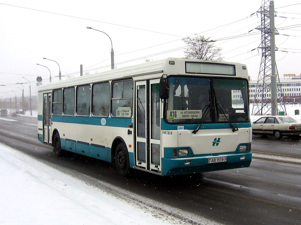 Minsk, Neman-52012 Nr. 041769