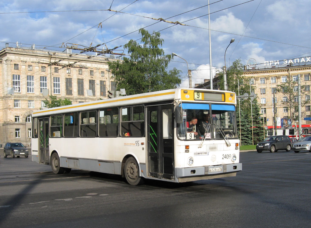 Санкт-Петербург, ЛиАЗ-5256.00-11 № 2409