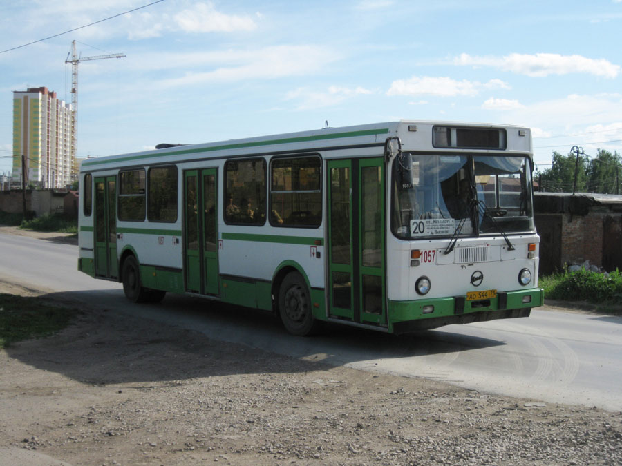 Тульская область, ЛиАЗ-5256.35 № 1057