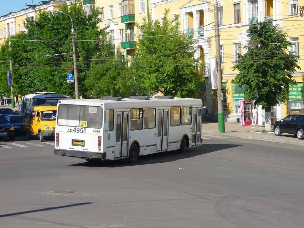 Penza region, LiAZ-5256.40 # 2082