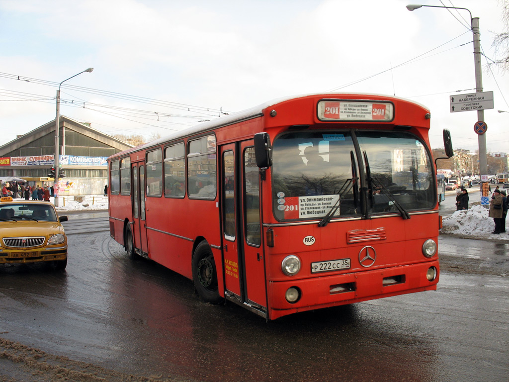 Вологодская область, Mercedes-Benz O305 № Р 222 СС 35