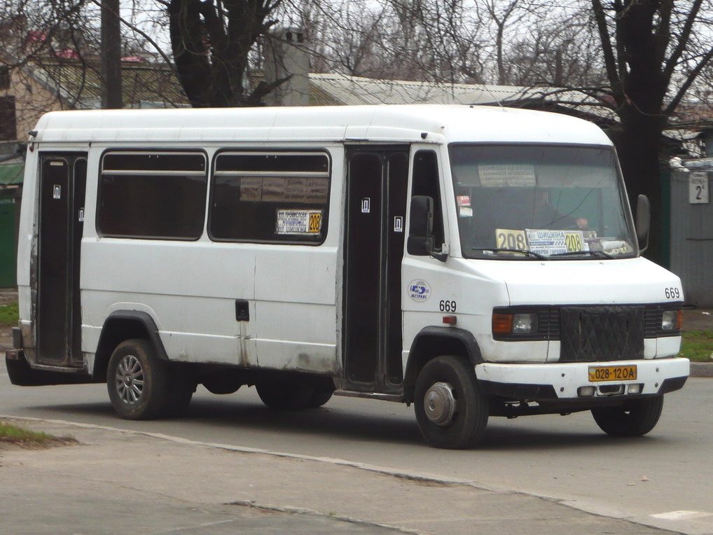 Одеська область, Mercedes-Benz T2 711D № 669