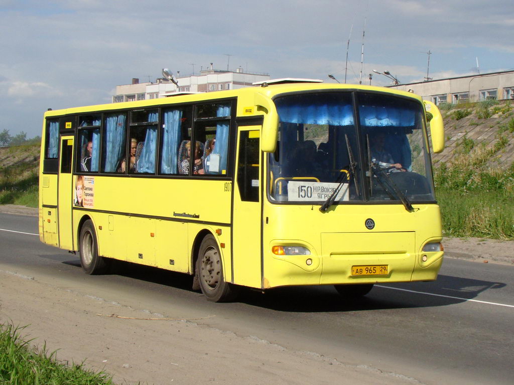 Архангельская область, КАвЗ-4238-00 № 1907