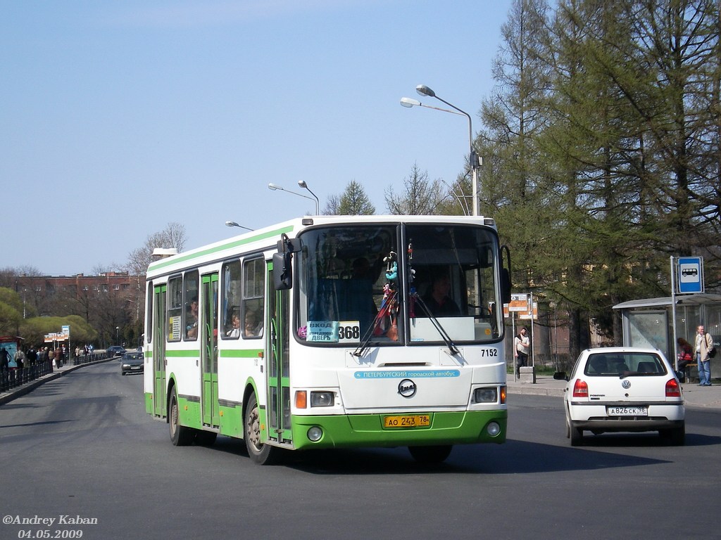 Санкт-Петербург, ЛиАЗ-5256.25 № 7152