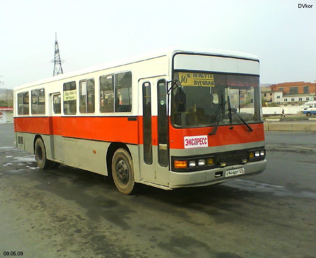 Приморский край, Daewoo BS106 Hi-Power № Х 944 ВР 125