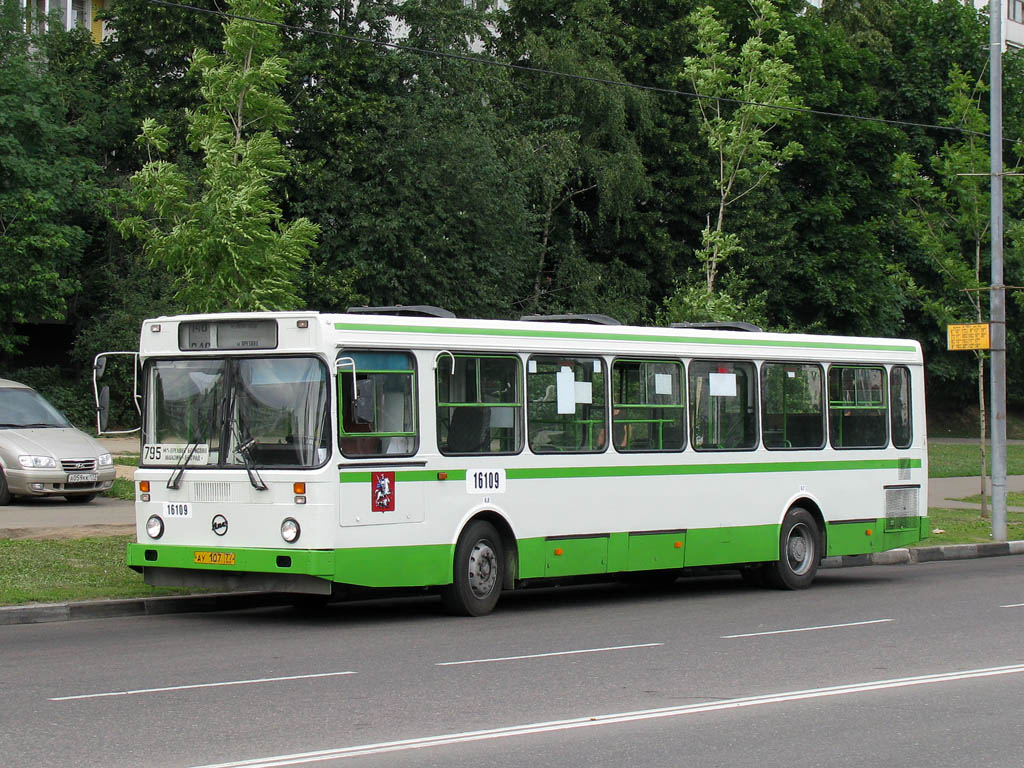 Moscow, LiAZ-5256.25 # 16109