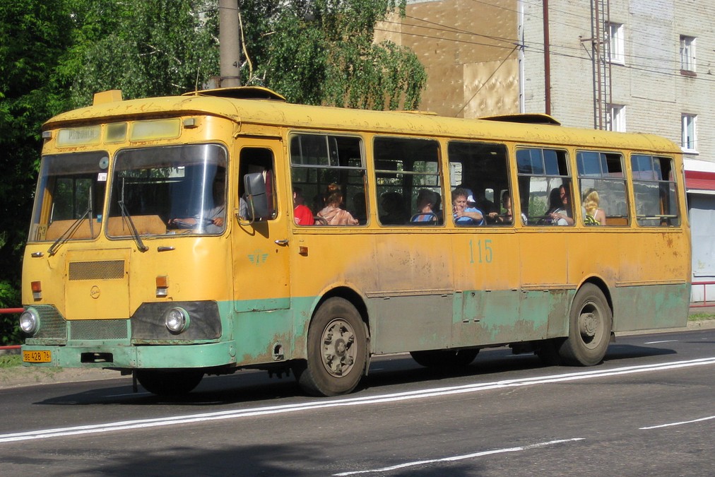 Jaroslavlská oblast, LiAZ-677M č. 115