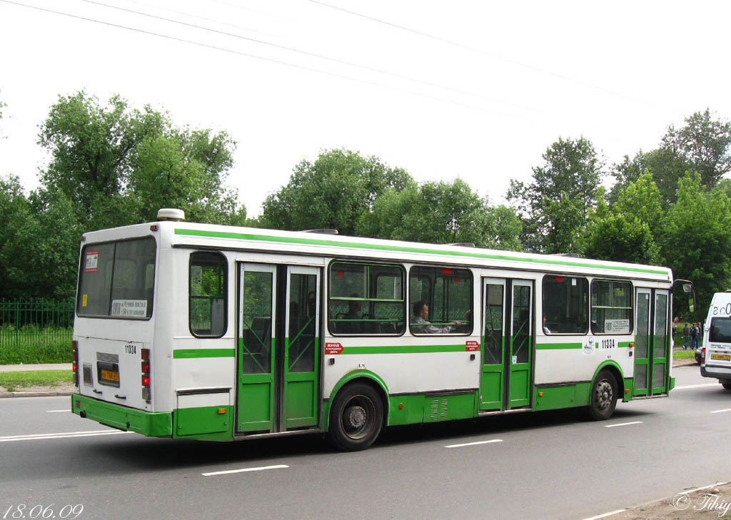 Moskva, LiAZ-5256.25 č. 11334