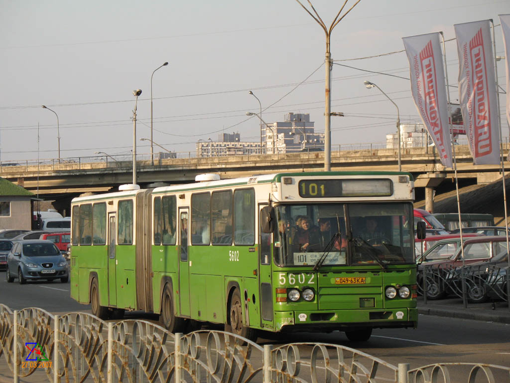 Kiew, Scania CN112AL Nr. 5602