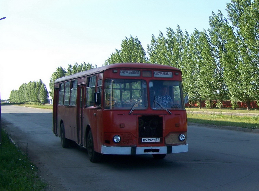 Ульяновская область, ЛиАЗ-677М № Е 979 ОУ 73