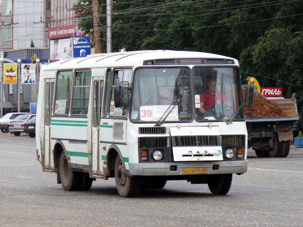 Кировская область, ПАЗ-32051-110 № АЕ 617 43