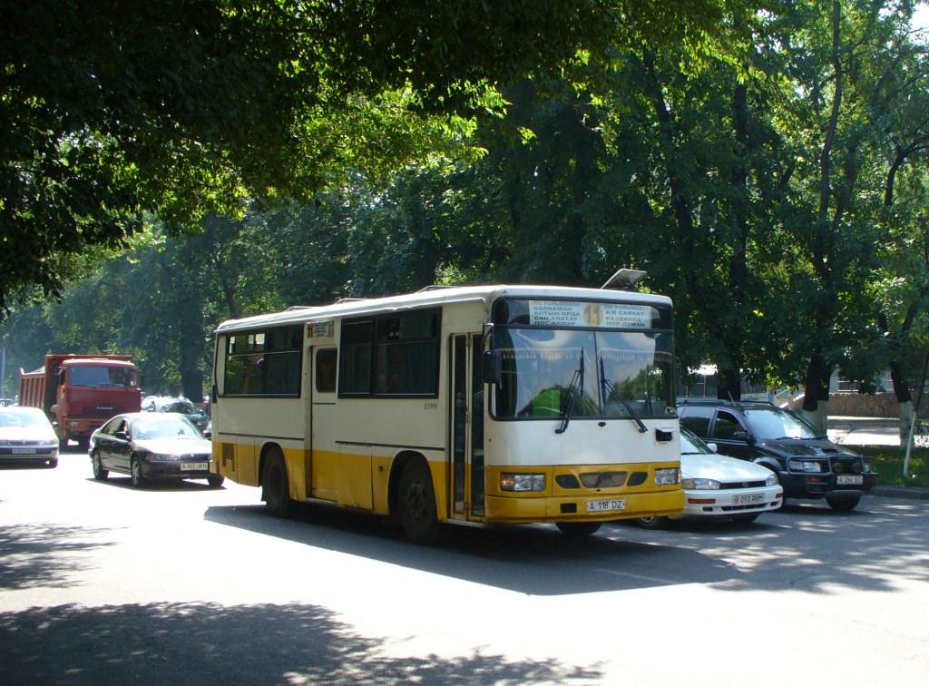 Алматы, Daewoo BS090 Royal Midi (Busan) № A 118 DZ