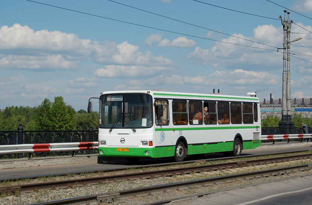 Челябинская область, ЛиАЗ-5256.35 № 331