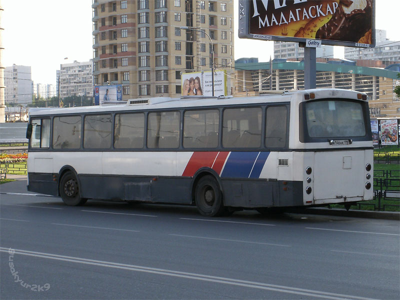 Москва, Arna M83 № А 146 АК 199