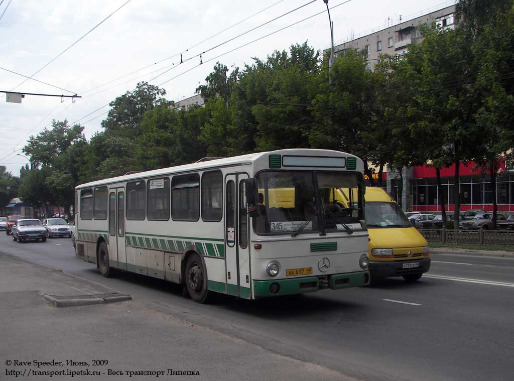Липецкая область, Mercedes-Benz O307 № АА 617 48