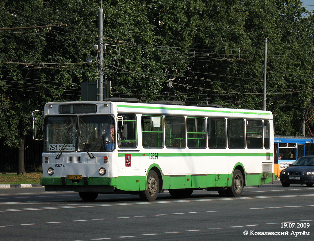 Москва, ЛиАЗ-5256.25 № 13634