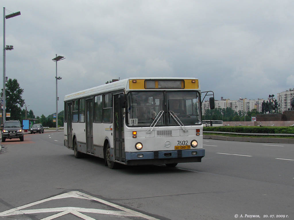 Санкт-Петербург, ЛиАЗ-5256.25 № 7602